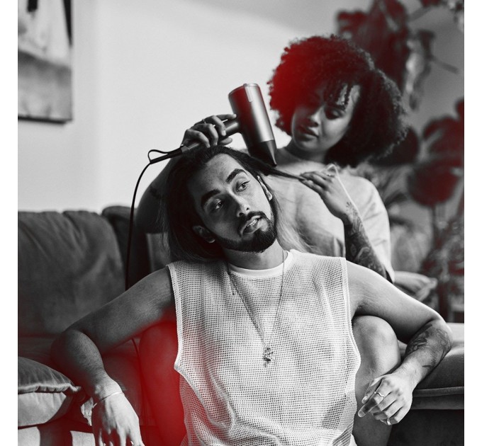 Фен Remington One, 2000Вт, режимов-8, дифузор,чехол,иониз-я, хол. обдув, серый