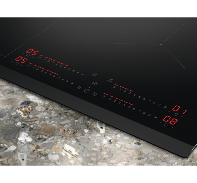 Варочная поверхность Electrolux индукционная, 60см, расширенная зона, датчик кипения, Hob2Hood, черный