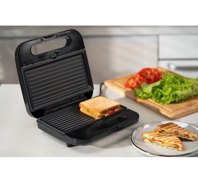 Мультимейкер ARDESTO 700Вт, комплект-5 пластин, корпус-пластик, чорний