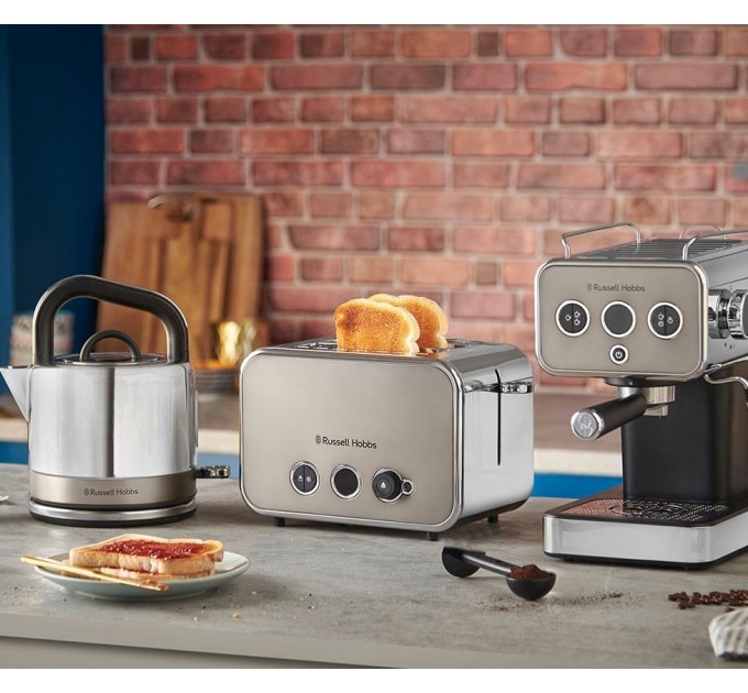 Кофеварка Russell Hobbs рожковая Distinctions Titanium 1.1л, молотый + чалды, серебристый
