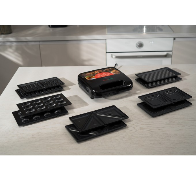 Мультимейкер ARDESTO 700Вт, комплект-5 пластин, корпус-пластик, чорний