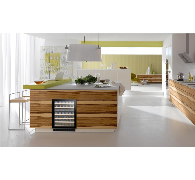 Холодильник Philco для вина, 81.3 х 59.5 х 57, холод.отд.-135л, зон - 2, бут-46, диспл, подсветка, черный