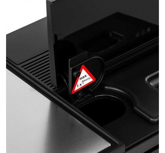 Кофемашина NIVONA CafeRomatica 1.8л, зерно + молоко, автомат.капучинатор, аторецептов - 9, черный