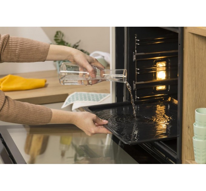 Духовой шкаф Gorenje электрический, 77л, A+, пар, дисплей, IconTouch, черный