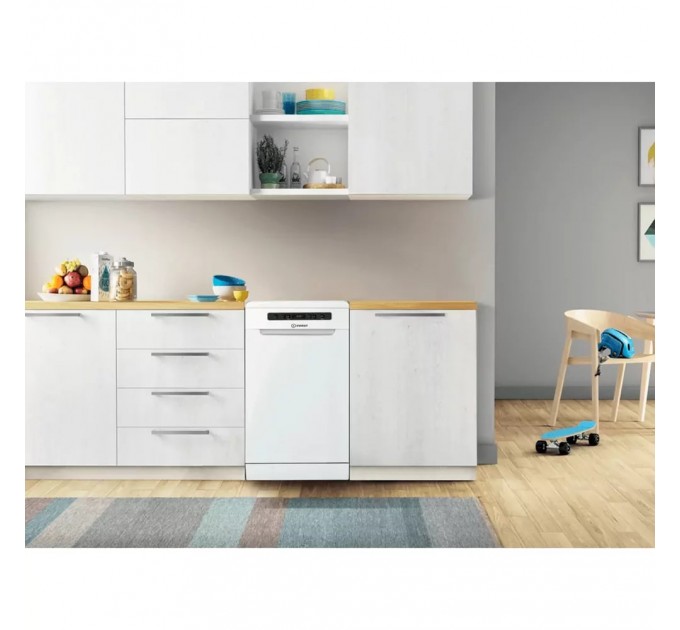 Посудомоечная машина Indesit, 10компл., A+, 45см, белый