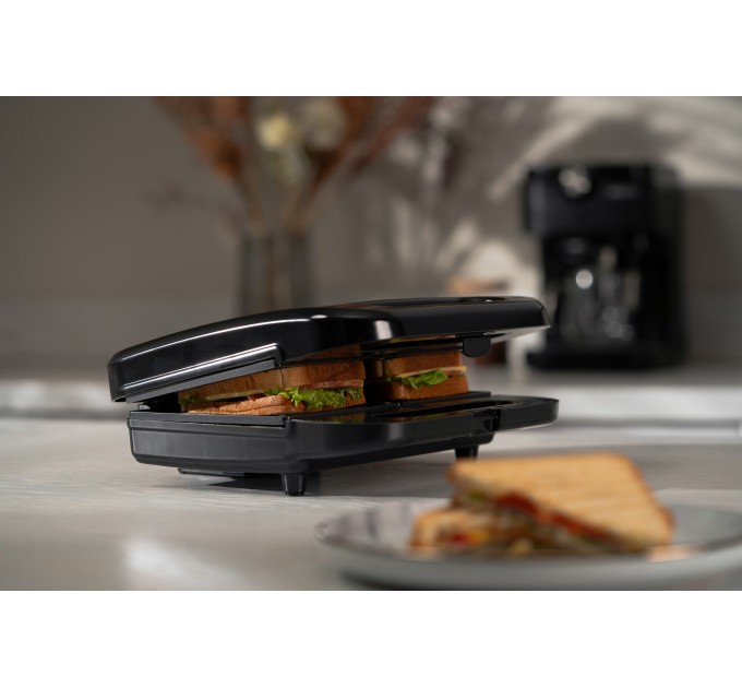 Мультимейкер ARDESTO 700Вт, комплект-5 пластин, корпус-пластик, чорний