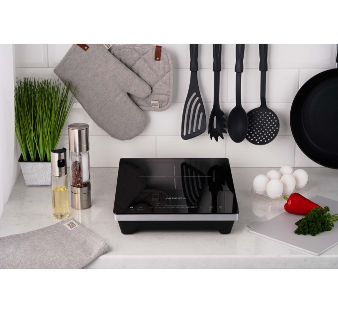 Плитка настольная ARDESTO индукионная, конф. - 1 на 1.8кВт, управл. - сенсорное, таймер, boost, черный
