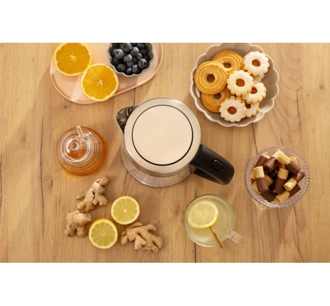 Электрочайник Gorenje 1.7л, 2,200 Вт, strix контроль, стекло, нерж