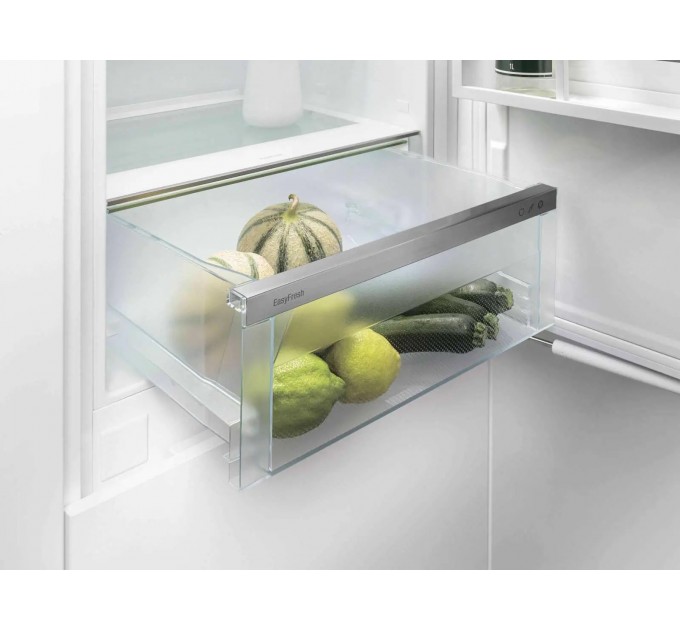 Холодильник Liebherr встраиваемый с нижн. мороз., 193.8x55.9х54.6, холод.отд.-215л, мороз.отд.-70л, 2дв., D, NF, диспл внутр., белый