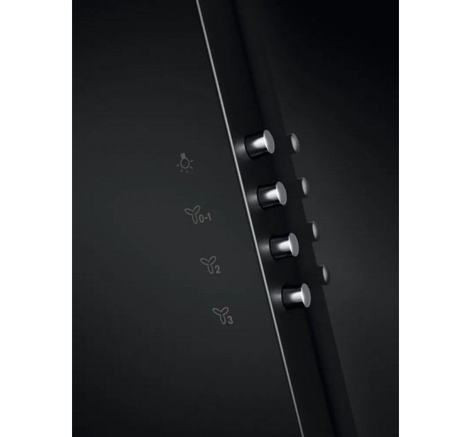 Вытяжка Electrolux наклонная, 60см, 600м куб час, черный