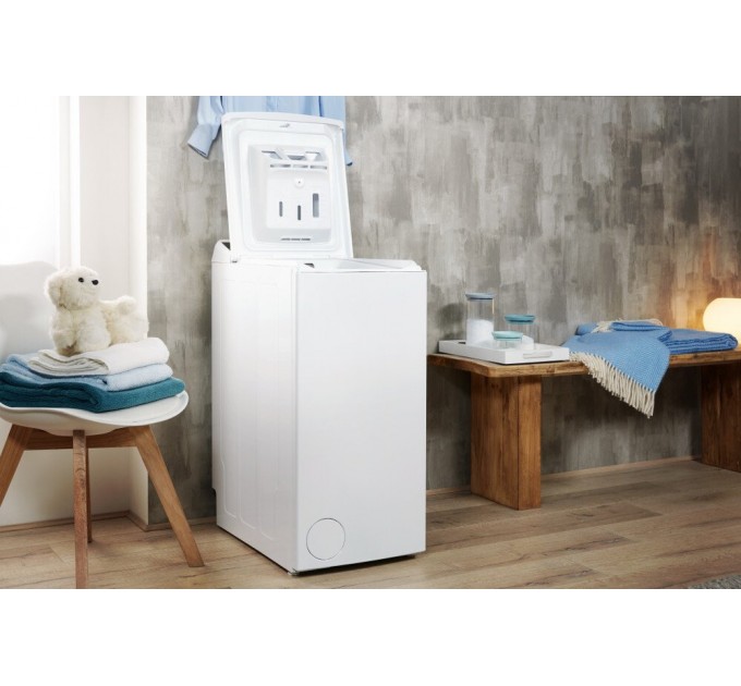 Пральна машина Indesit вертикальна, 7кг, 1200, A+++, 60см, дисплей, білий