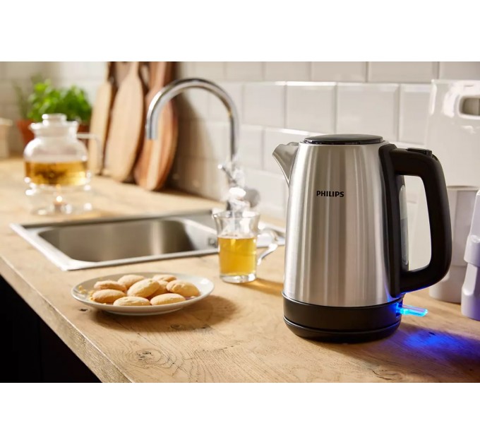 Электрочайник Philips Daily Collection 1.7л, металл