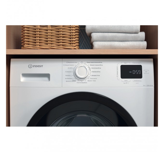 Пральна машина Indesit фронтальна, 6кг, 1200, A+++, 44.6см, дисплей, пара, інвертор, люк чорний, білий