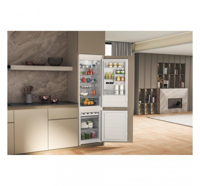 Холодильник Whirlpool вбудований з нижн. мороз., 177x54х54, холод.відд.-189л, мороз.відд.-79л, 2дв., А++, ST, інв., білий