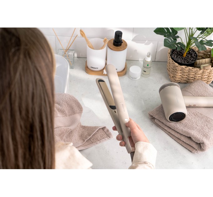 Выпрямитель ARDESTO Pearl Cream, 50Вт, 140-230C, керамика, бежевый