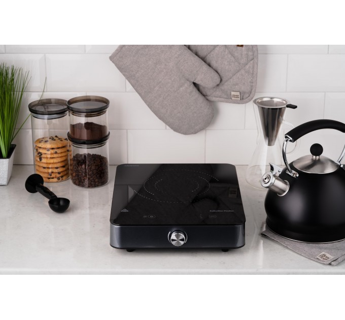 Плитка настільна ARDESTO індукційна, конфорок - 1 на 1.8кВт, керування - сенсорне, таймер, чорний