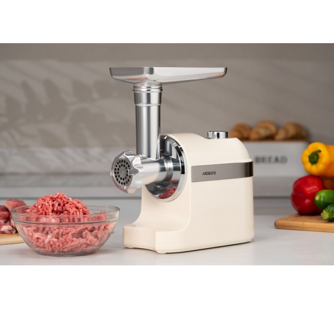Мясорубка ARDESTO, 1800Вт, 2кг/мин, 3 решетки, насадка для колбас, кеббе,пластик, бежево-серебристый