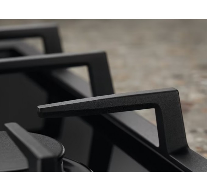 Варочная поверхность Electrolux газ на стекле, 60см, чугун, черный