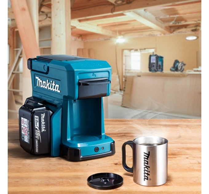 Кофеварка аккумуляторная Makita DCM501, 12-14.4-18В, LXT/CXT, 240мл, 1.9кг, без АКБ и ЗУ