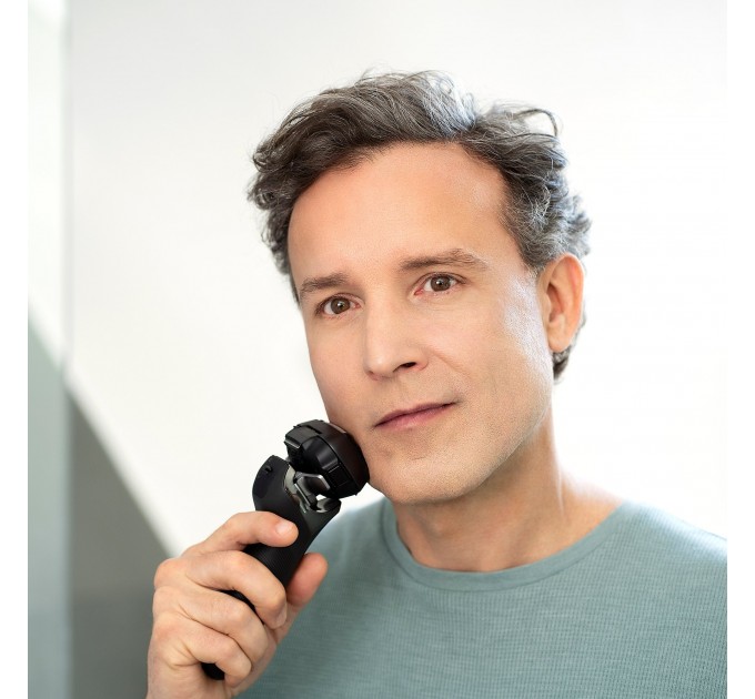 Бритва електр. Panasonic сіткова, 14000 об/хв, бритв.головок-6, Li-Ion, сух.+волог., тример, чехол, чорний