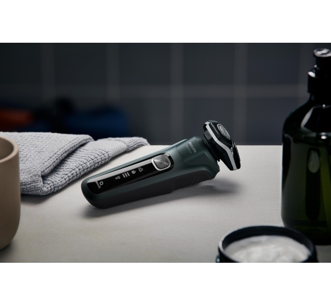 Бритва електр. Philips Series 5000 роторная, 9Вт, бритв.головок-3, Li-Ion, сух.+влажн., триммер, черно-зеленый