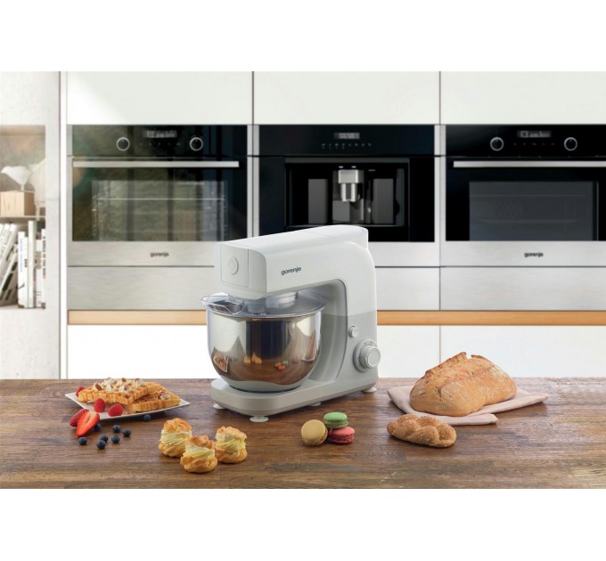 Кухонная машина Gorenje 800Вт, чаша-металл, корпус-металл, насадок-3, белый