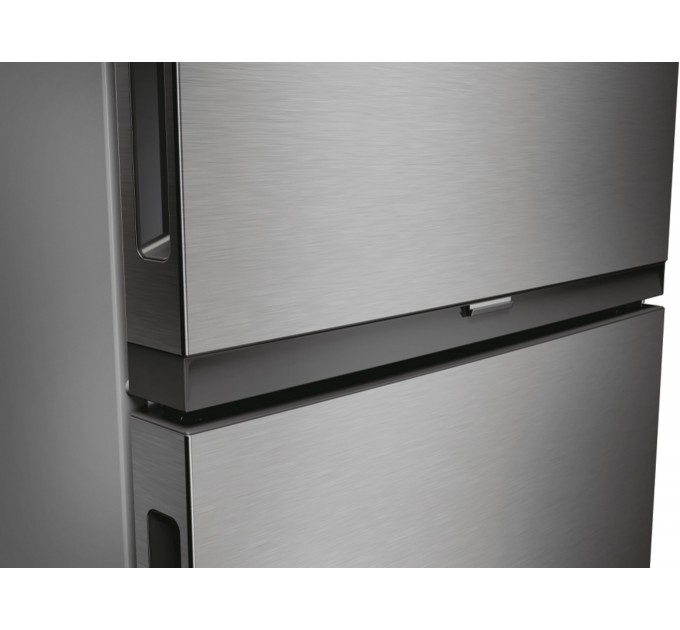 Холодильник Candy с нижн. мороз., 182.5x54.5х60, холод.отд.-197л, мороз.отд.-82л, 2дв., А++, NF, нерж