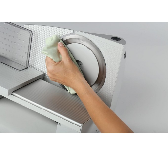 Слайсер Gorenje R607A/110 Вт/ пульс-режим/толщина нарезки- 1-15 мм/корпус- пластик + металл