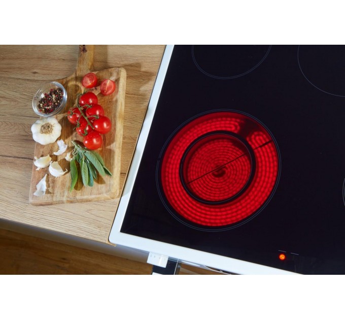 Плита Gorenje електрична склокерамічна, 70л, 50x60см, дисплей, приготування з паром, програматор, білий