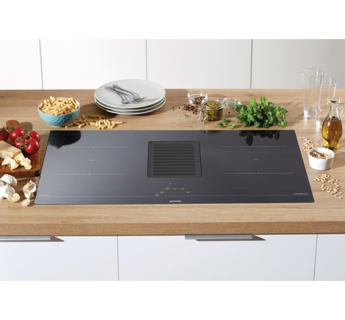Варильна повверхня Gorenje індукційна, 83см, розширена зона, вбудована витяжка, 620м.куб/год, чорний