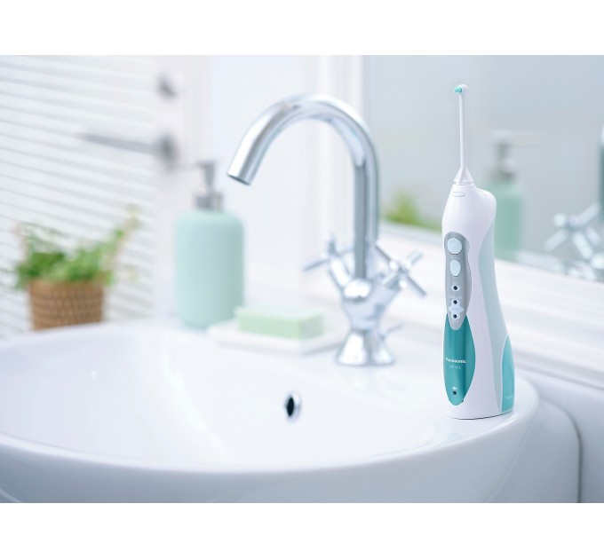 Ирригатор Panasonic портативний, чаша 130 мл, Ni-Mh аккум. в компл., бело-голубой