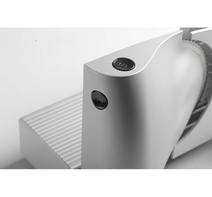 Слайсер Gorenje R607A/110 Вт/ пульс-режим/толщина нарезки- 1-15 мм/корпус- пластик + металл