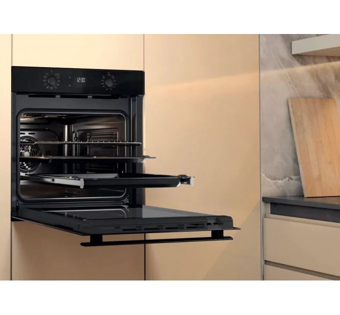 Духова шафа Whirlpool електрична, 71л, A+, дисплей, конвекція, телескопічні напрямні, чорний