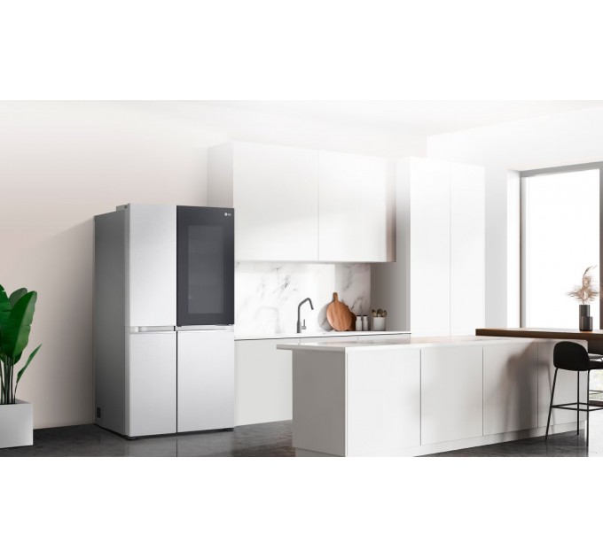 Холодильник LG SBS, 179x91х74, холод.відд.-416л, мороз.відд.-239л, 2дв., F, NF, інв., диспл внутр., зона св-ті, Door in door, нерж