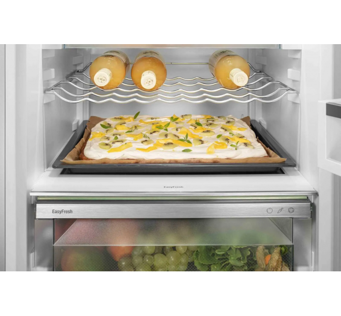 Холодильник Liebherr с нижн. мороз., 201.5x74.7х67.5, холод.отд.-346л, мороз.отд.-128л, 2дв., A++, NF, диспл внутр., серый