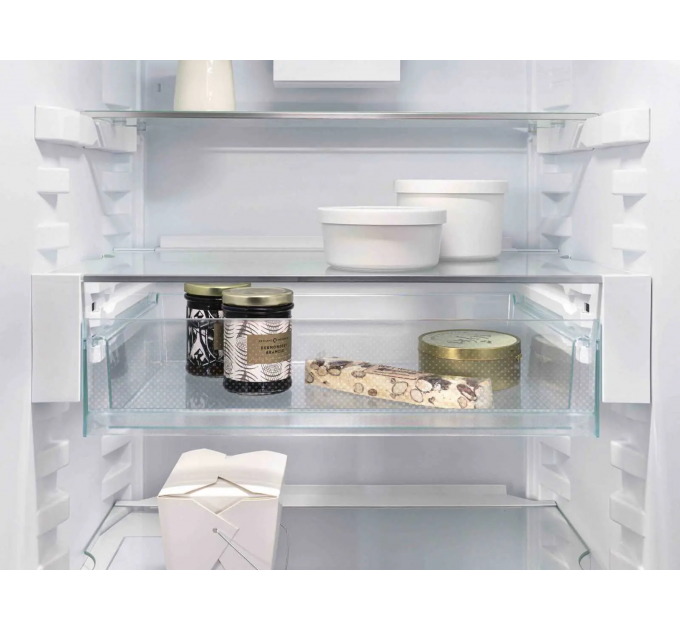 Холодильник Liebherr с нижн. мороз., 201.5x74.7х67.5, холод.отд.-346л, мороз.отд.-128л, 2дв., A++, NF, диспл внутр., серый