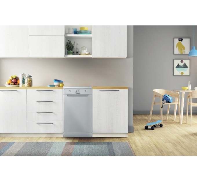 Посудомоечная машина Indesit, 10компл., A+, 45см, серебристый