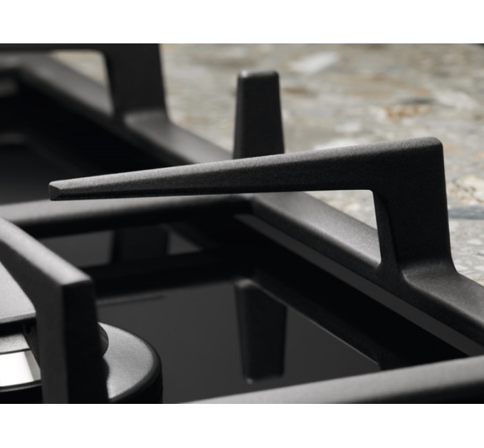 Варочная поверхность Electrolux газ на стекле, 60см, чугун, черный