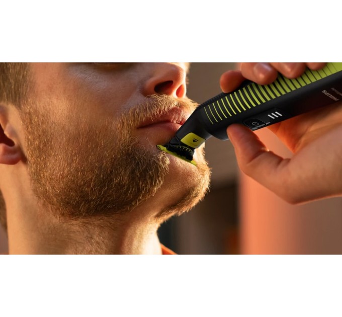 Бритва електр. Philips OneBlade Pro, Li-Ion, сух.+волог., індикатор заряду, чорний