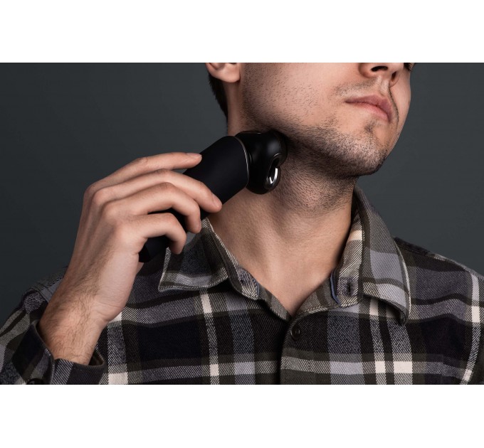 Бритва електр. ARDESTO SHRR-B8WDR роторная, 8Вт, бритв.головок-3, Li-Ion, сух.+влажн., черный