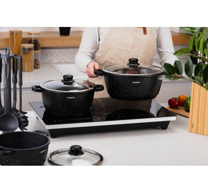 Плитка настольная ARDESTO индукционная, конф. - 2 на 1.3кВт и 1.8кВт горизонт., управл. - сенсорное, таймер, boost, черный