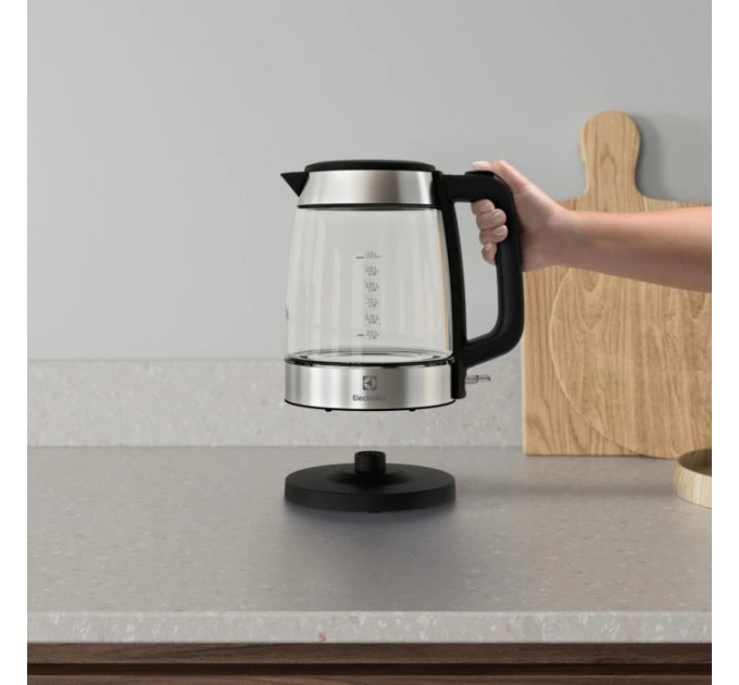 Электрочайник Electrolux 1.7л, Strix, стекло, серебристо-черный