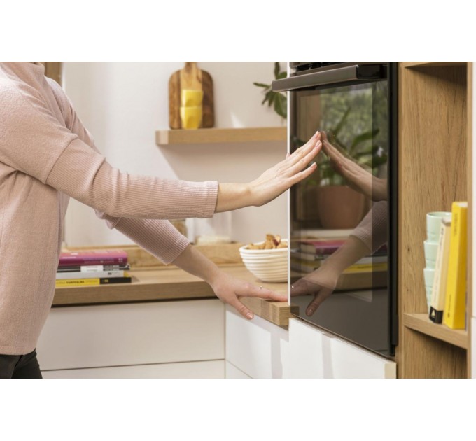 Духовой шкаф Gorenje электрический, 77л, A+, пар, дисплей, пиролиз, черный