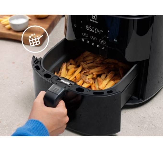 Мультипіч Electrolux 1800Вт, чаша-6.8л, сенсорне керування, 5 авто. програм, пластик, чорний