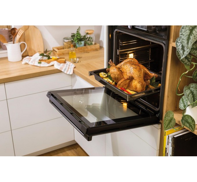 Духова шафа Gorenje електрична, 77л, A+, пара, дисплей, 300 °C, Wi-Fi, чорний