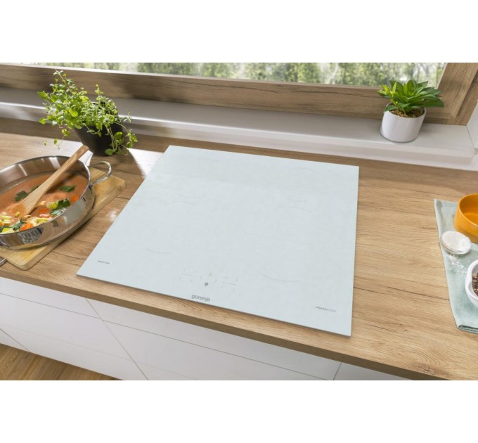 Варочная поверхность Gorenje индукционная, 60см, PowerBoost, AutoDetect, белый
