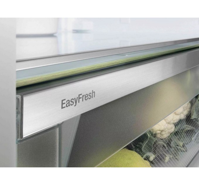 Холодильник Liebherr с нижн. мороз., 201.5x59.7х67.5, холод.отд.-266л, мороз.отд.-94л, 2дв., А+++, NF, диспл внутр., черный