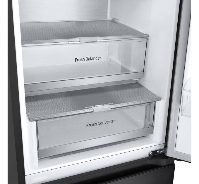 Холодильник LG з нижн. мороз., 203x60х68, холод.відд.-277л, мороз.відд.-110л, 2дв., E, NF, інв., диспл зовн., Fresh Сonverter, Metal Fresh, чорний