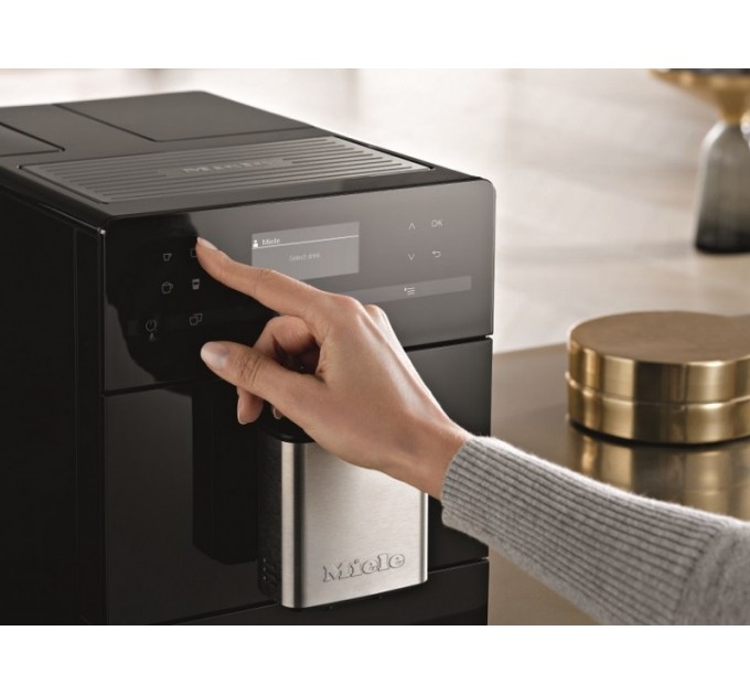 Кавомашина Miele CM 5310 1.3л, зерно + мелена, автомат.капучинатор, авторецептів - 12, чорний