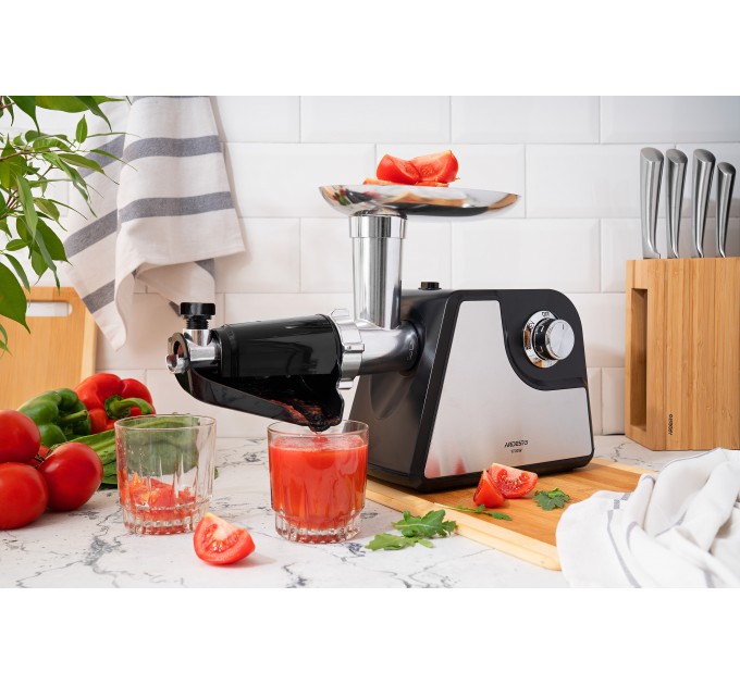 Мясорубка ARDESTO, 1700Вт, 1.6кг/мин, 2 решетки, насадка для колбас, кеббе, томатов, пластик/металл, черно-серебристый